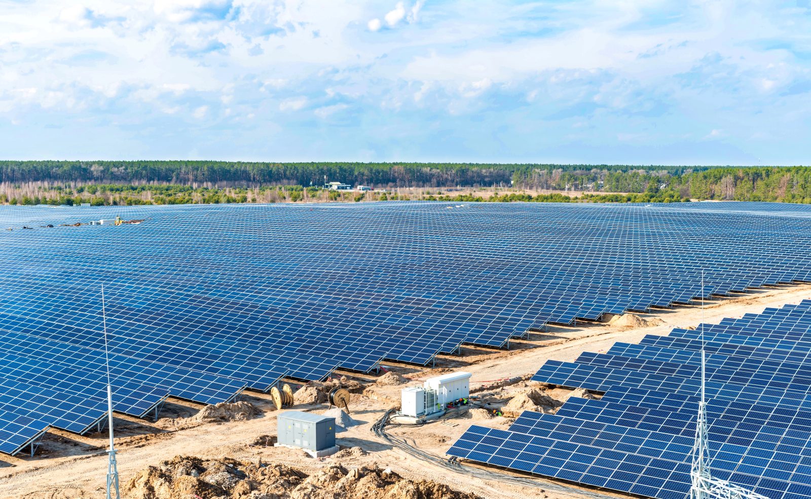 Uz svjetionike na Jadranu postavljene solarne elektrane čuvaju sigurnost plovidbe